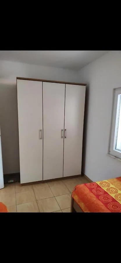 Apartment Mihajlo Vir Croatia